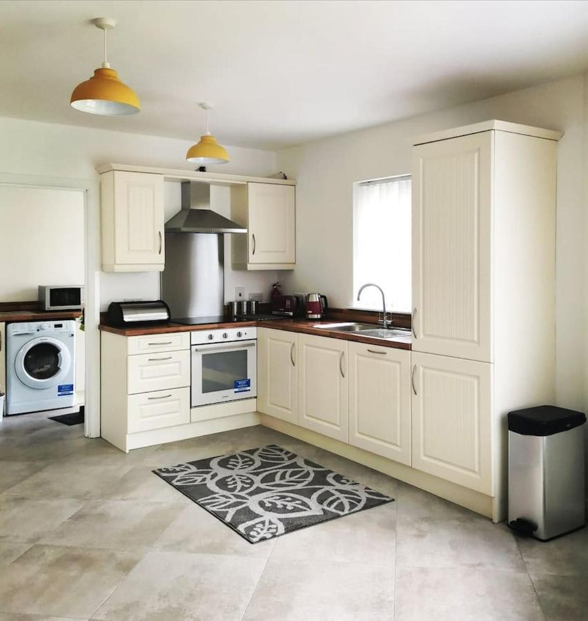 Hope House Villa Portrush Ngoại thất bức ảnh